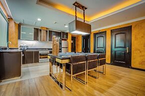 Fields Plaza Condo