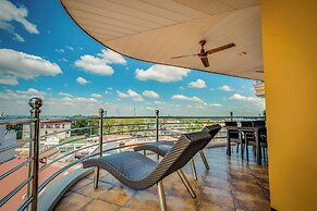 Fields Plaza Condo