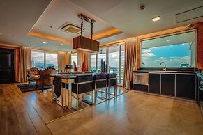 Fields Plaza Condo