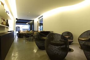 Three ONine Urban House