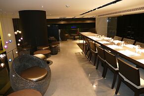 Three ONine Urban House