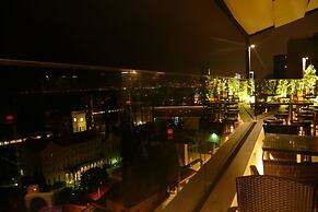 Three ONine Urban House