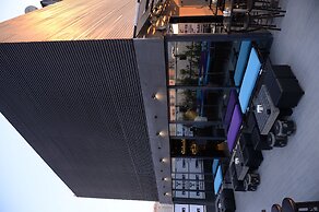 Three ONine Urban House