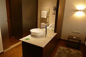 Three ONine Urban House