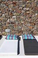 Elia White Residence