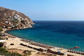 Elia White Residence