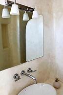 Elia White Residence