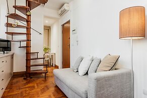 Ferrini Home Residence 150