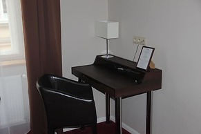 Rembrandt Aparthotel