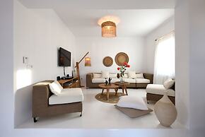 Amalgam Homes Paros