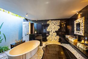 The Royal Purnama Luxury Villas - Adults Only