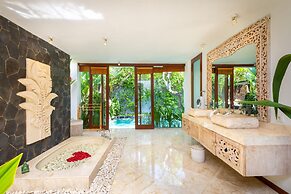 The Royal Purnama Luxury Villas - Adults Only