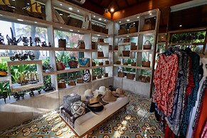 The Royal Purnama Luxury Villas - Adults Only