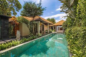 The Royal Purnama Luxury Villas - Adults Only