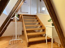 Small Luxury Palace Residence