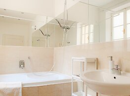 Small Luxury Palace Residence