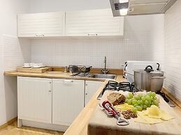 Small Luxury Palace Residence