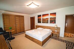 Casino & Hotel ADMIRAL Kozina