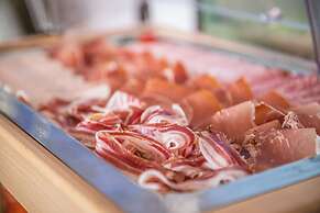 Casino & Hotel ADMIRAL Kozina