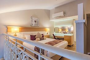 Villa Side Residence