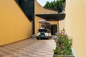 Villa Side Residence