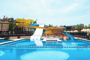 Villa Side Residence