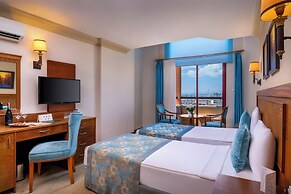 Villa Side Hotel