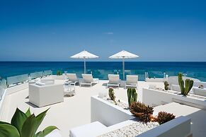 Lani's Suites de Luxe