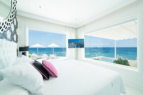 Lani's Suites de Luxe