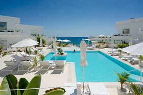 Lani's Suites de Luxe