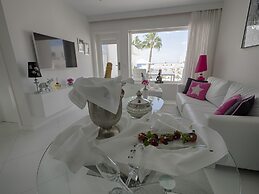 Lani's Suites de Luxe