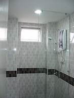 Duta Hotel & Residence