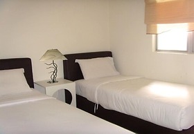 Duta Hotel & Residence