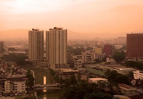 Duta Hotel & Residence