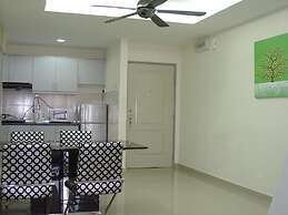 Duta Hotel & Residence