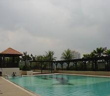 Duta Hotel & Residence