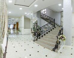 Plaza Hotel Bishkek