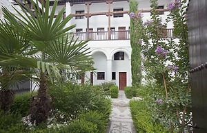 Smart Suites Albaicin Apartamentos