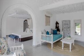 Chale Island Resort
