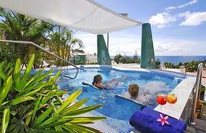 Apartamentos Curasol