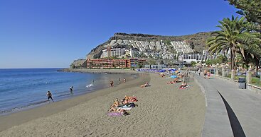 Apartamentos Curasol