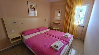 Apartamentos Curasol