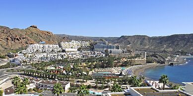 Apartamentos Curasol