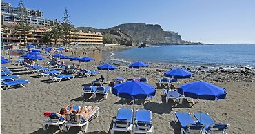 Apartamentos Curasol