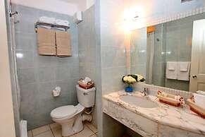 Northshore Seaside Suites