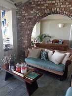 Northshore Seaside Suites