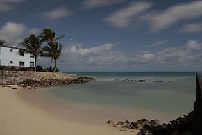 Northshore Seaside Suites