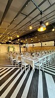 Plus Hotel Bostanci Atasehir