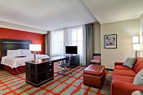 Hampton Inn & Suites Cincinnati-Downtown