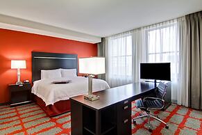 Hampton Inn & Suites Cincinnati-Downtown